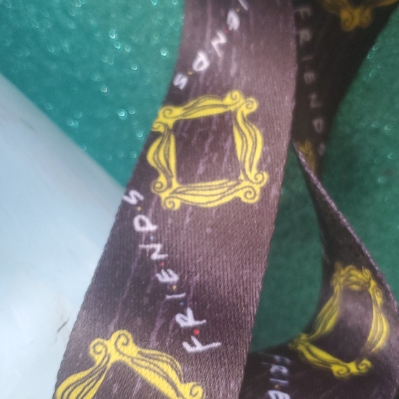 Friends lanyard - Picture 6 of 6